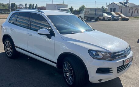 Volkswagen Touareg III, 2012 год, 8 фотография