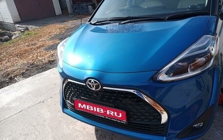 Toyota Sienta II, 2019 год, 1 750 000 рублей, 1 фотография