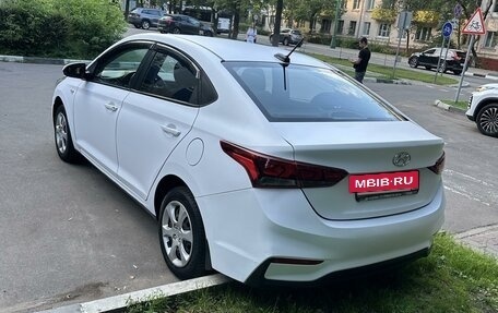 Hyundai Solaris II рестайлинг, 2017 год, 777 000 рублей, 10 фотография