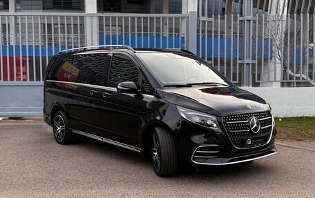 Mercedes-Benz V-Класс, 2024 год, 18 890 000 рублей, 4 фотография