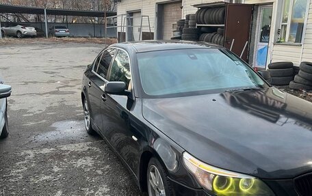 BMW 5 серия, 2004 год, 950 000 рублей, 7 фотография