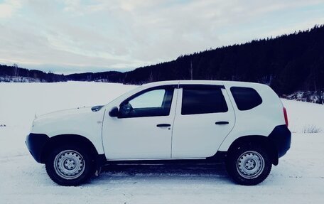 Renault Duster I рестайлинг, 2014 год, 1 500 000 рублей, 2 фотография