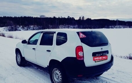 Renault Duster I рестайлинг, 2014 год, 1 500 000 рублей, 8 фотография