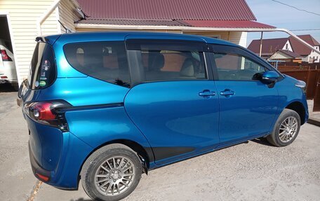 Toyota Sienta II, 2019 год, 1 750 000 рублей, 3 фотография