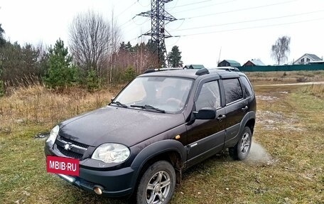 Chevrolet Niva I рестайлинг, 2011 год, 519 000 рублей, 6 фотография