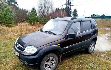 Chevrolet Niva I рестайлинг, 2011 год, 519 000 рублей, 11 фотография