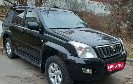 Toyota Land Cruiser Prado 120 рестайлинг, 2005 год, 1 970 000 рублей, 2 фотография