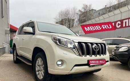 Toyota Land Cruiser Prado 150 рестайлинг 2, 2016 год, 4 999 000 рублей, 3 фотография