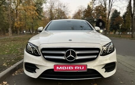 Mercedes-Benz E-Класс, 2017 год, 3 800 000 рублей, 1 фотография