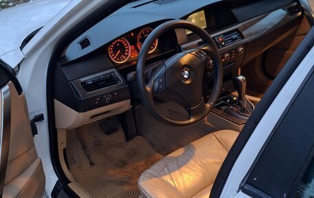 BMW 5 серия, 2003 год, 950 000 рублей, 8 фотография