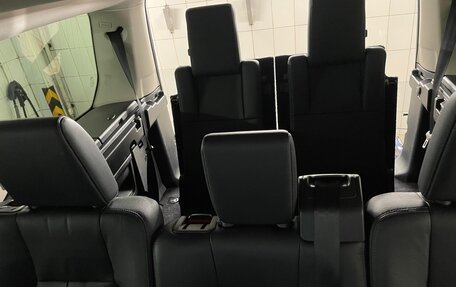 Land Rover Discovery IV, 2013 год, 2 500 000 рублей, 13 фотография