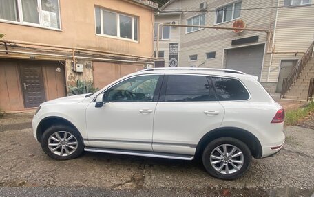 Volkswagen Touareg III, 2011 год, 2 300 000 рублей, 3 фотография