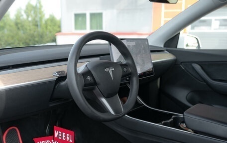 Tesla Model Y I, 2020 год, 3 925 000 рублей, 23 фотография