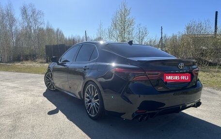 Toyota Camry, 2019 год, 3 400 000 рублей, 8 фотография