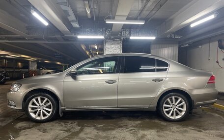 Volkswagen Passat B7, 2012 год, 1 290 000 рублей, 2 фотография