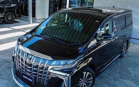 Toyota Alphard, 2023 год, 6 835 000 рублей, 4 фотография