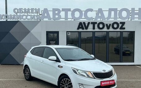 KIA Rio III рестайлинг, 2015 год, 1 045 000 рублей, 1 фотография