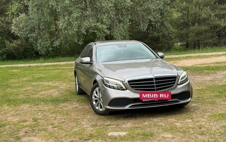 Mercedes-Benz C-Класс, 2018 год, 2 980 000 рублей, 18 фотография