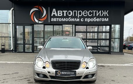 Mercedes-Benz E-Класс, 2003 год, 600 000 рублей, 6 фотография