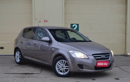 KIA cee'd I рестайлинг, 2008 год, 530 000 рублей, 3 фотография