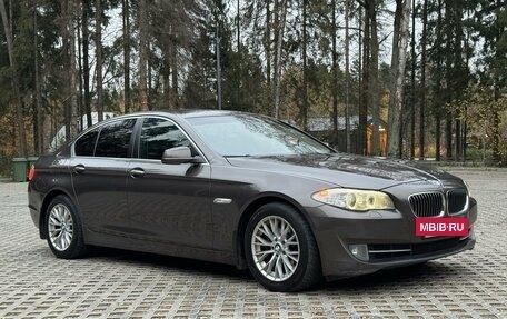 BMW 5 серия, 2013 год, 1 700 000 рублей, 3 фотография