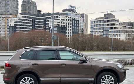 Volkswagen Touareg III, 2013 год, 2 900 000 рублей, 2 фотография