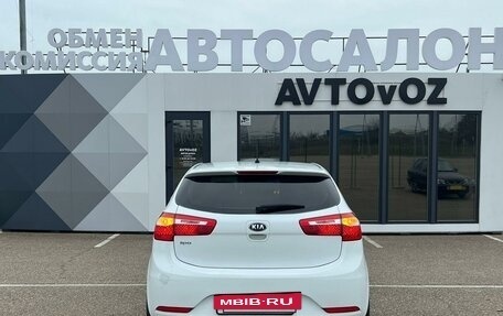 KIA Rio III рестайлинг, 2015 год, 1 045 000 рублей, 6 фотография