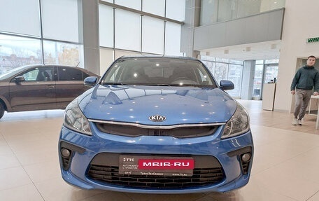 KIA Rio IV, 2017 год, 1 358 000 рублей, 2 фотография