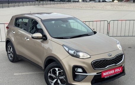 KIA Sportage IV рестайлинг, 2019 год, 2 497 000 рублей, 3 фотография