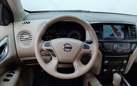 Nissan Pathfinder, 2015 год, 1 400 000 рублей, 15 фотография