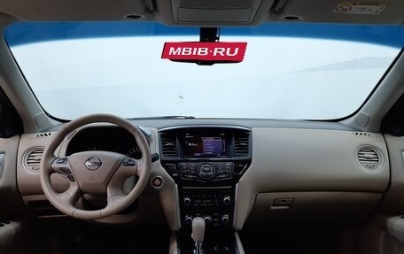 Nissan Pathfinder, 2015 год, 1 400 000 рублей, 9 фотография