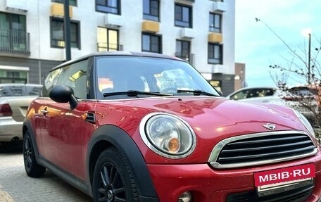 MINI Hatch, 2011 год, 900 000 рублей, 3 фотография