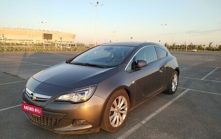 Opel Astra J, 2011 год, 910 000 рублей, 1 фотография