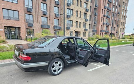 Mercedes-Benz E-Класс, 1999 год, 600 000 рублей, 11 фотография