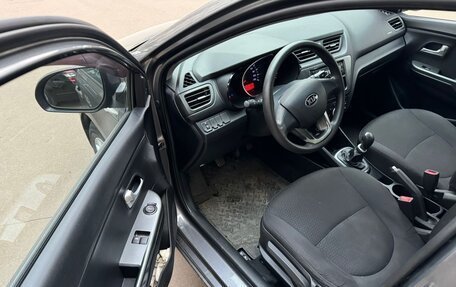 KIA Rio III рестайлинг, 2012 год, 685 000 рублей, 20 фотография