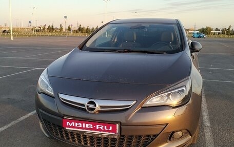 Opel Astra J, 2011 год, 910 000 рублей, 6 фотография