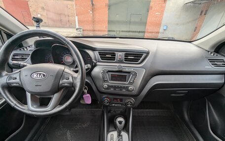 KIA Rio III рестайлинг, 2012 год, 1 000 000 рублей, 7 фотография