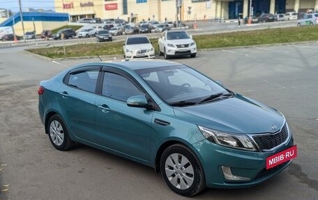 KIA Rio III рестайлинг, 2012 год, 1 000 000 рублей, 2 фотография