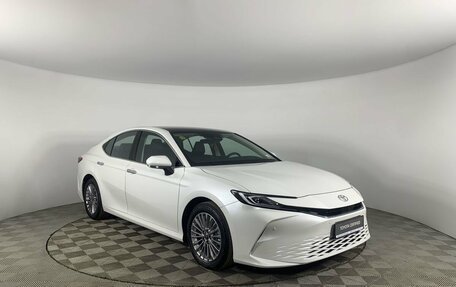 Toyota Camry, 2024 год, 5 200 000 рублей, 3 фотография