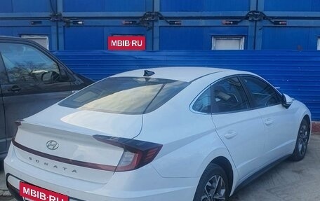 Hyundai Sonata VIII, 2021 год, 2 620 000 рублей, 2 фотография