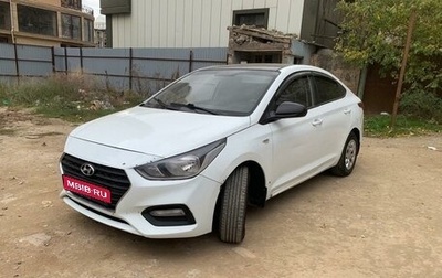 Hyundai Solaris II рестайлинг, 2017 год, 800 000 рублей, 1 фотография