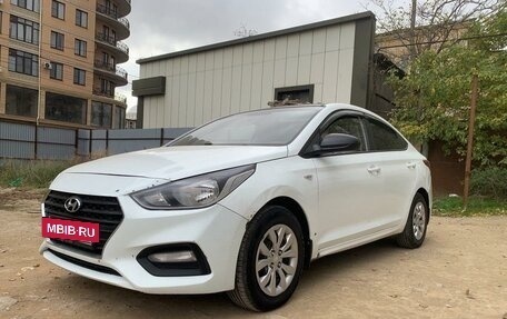 Hyundai Solaris II рестайлинг, 2017 год, 800 000 рублей, 5 фотография