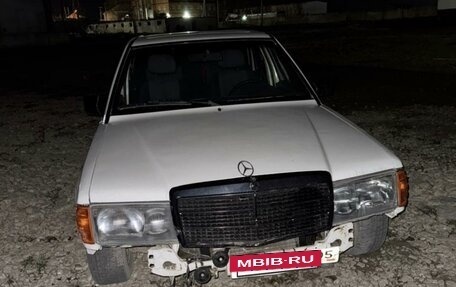 Mercedes-Benz 190 (W201), 1983 год, 130 000 рублей, 3 фотография