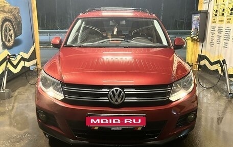 Volkswagen Tiguan I, 2011 год, 1 050 000 рублей, 2 фотография