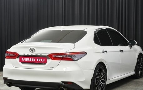 Toyota Camry, 2019 год, 3 347 000 рублей, 4 фотография