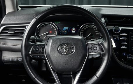 Toyota Camry, 2019 год, 3 347 000 рублей, 18 фотография