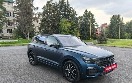 Volkswagen Touareg III, 2022 год, 11 000 000 рублей, 3 фотография