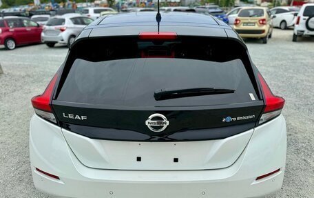 Nissan Leaf II, 2019 год, 2 100 000 рублей, 7 фотография