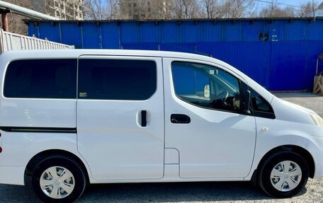 Nissan NV200, 2015 год, 1 335 000 рублей, 4 фотография