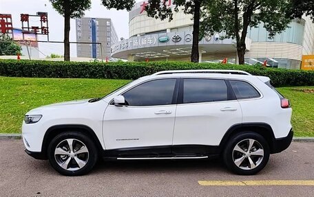 Jeep Cherokee, 2021 год, 2 165 000 рублей, 2 фотография